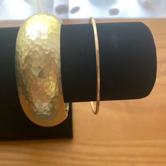 2/$20 MIX AND MATCH GOLD BRACELETS SET OF 2 - Picture 3 of 7
